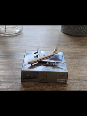TOP: Herpa Wings Trans World Airlines TWA Boeing 707   
