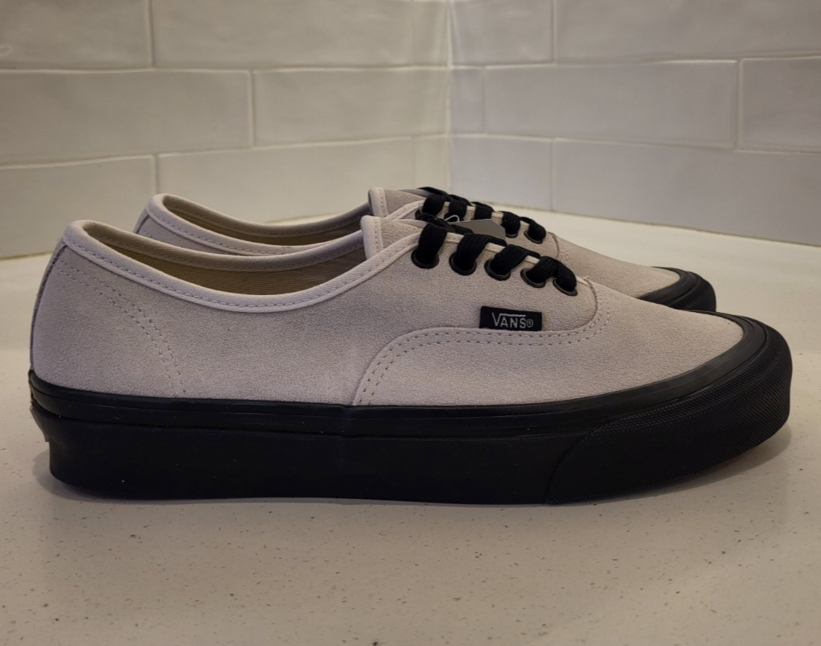 Vans Authentic 44 DX Anaheim Factory OG White Suede Mens Size 9 J