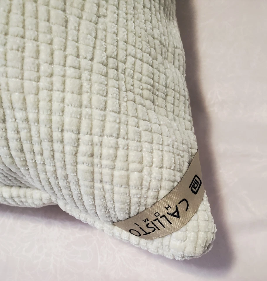 Luxury Callisto Home 24x24" Decorative Pillow & Down Feather Insert  - Image 2 of 4