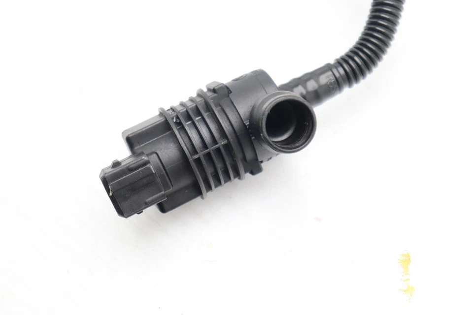 06-11 MANGUERA VÁLVULA VENTILACIÓN TANQUE COMBUSTIBLE BMW E90 328I 330I E2624 Foto 4 de 4