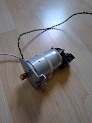 DesignJet 500 / 800 - C7769-60152 Paper Axis Motor