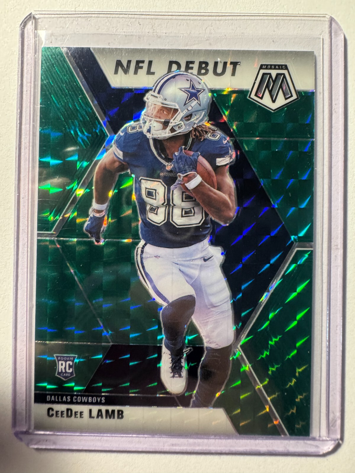 K313,656 - 2020 Panini Mosaic Mosaic Green #268 CeeDee Lamb DEB