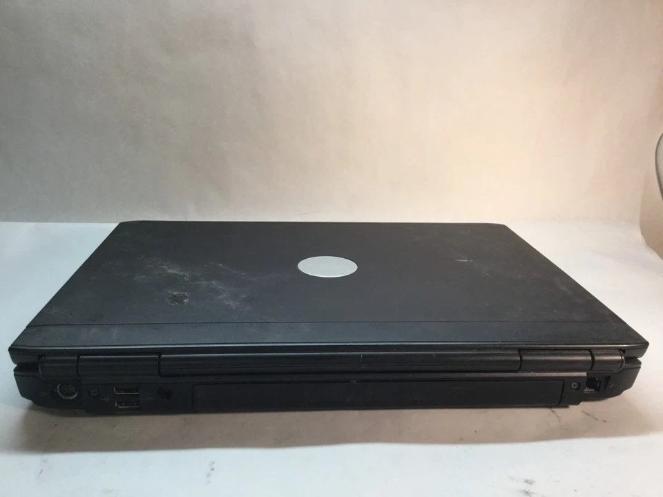 Dell Vostro 1500 15" Laptop Intel Core 2 Duo -DOES NOT POWER -MZ - Image 4 of 4