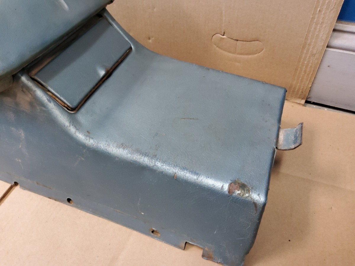 アンティーク　フロント台 1964-1966 Ford Thunderbird Center Console Assembly w/ Lid and Trim
