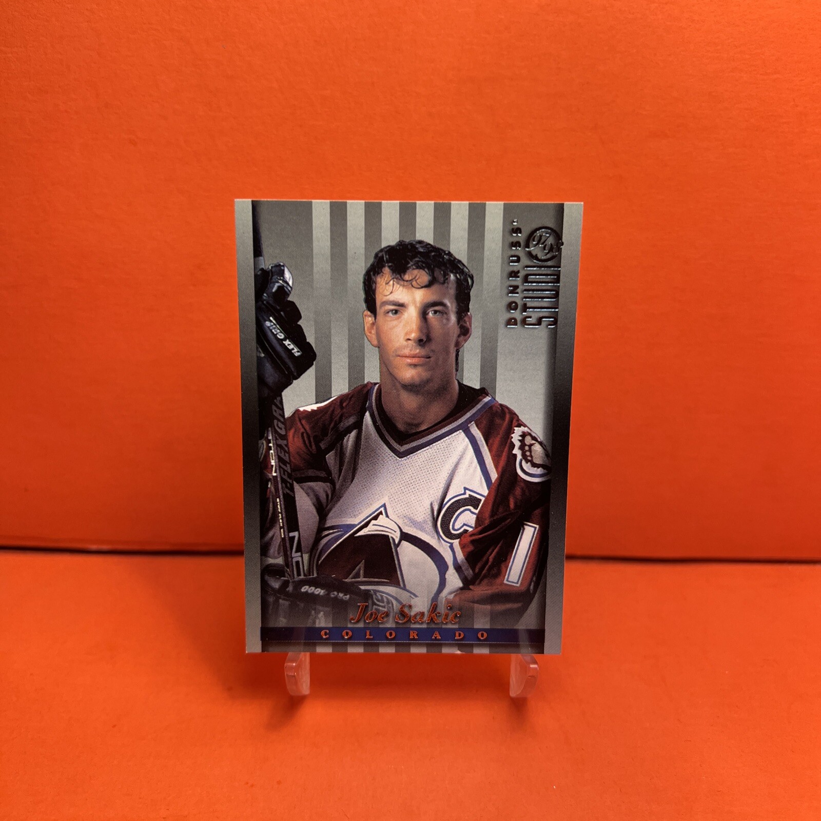 1997-98 Donruss Studio Joe Sakic #23 HOF EX🦄