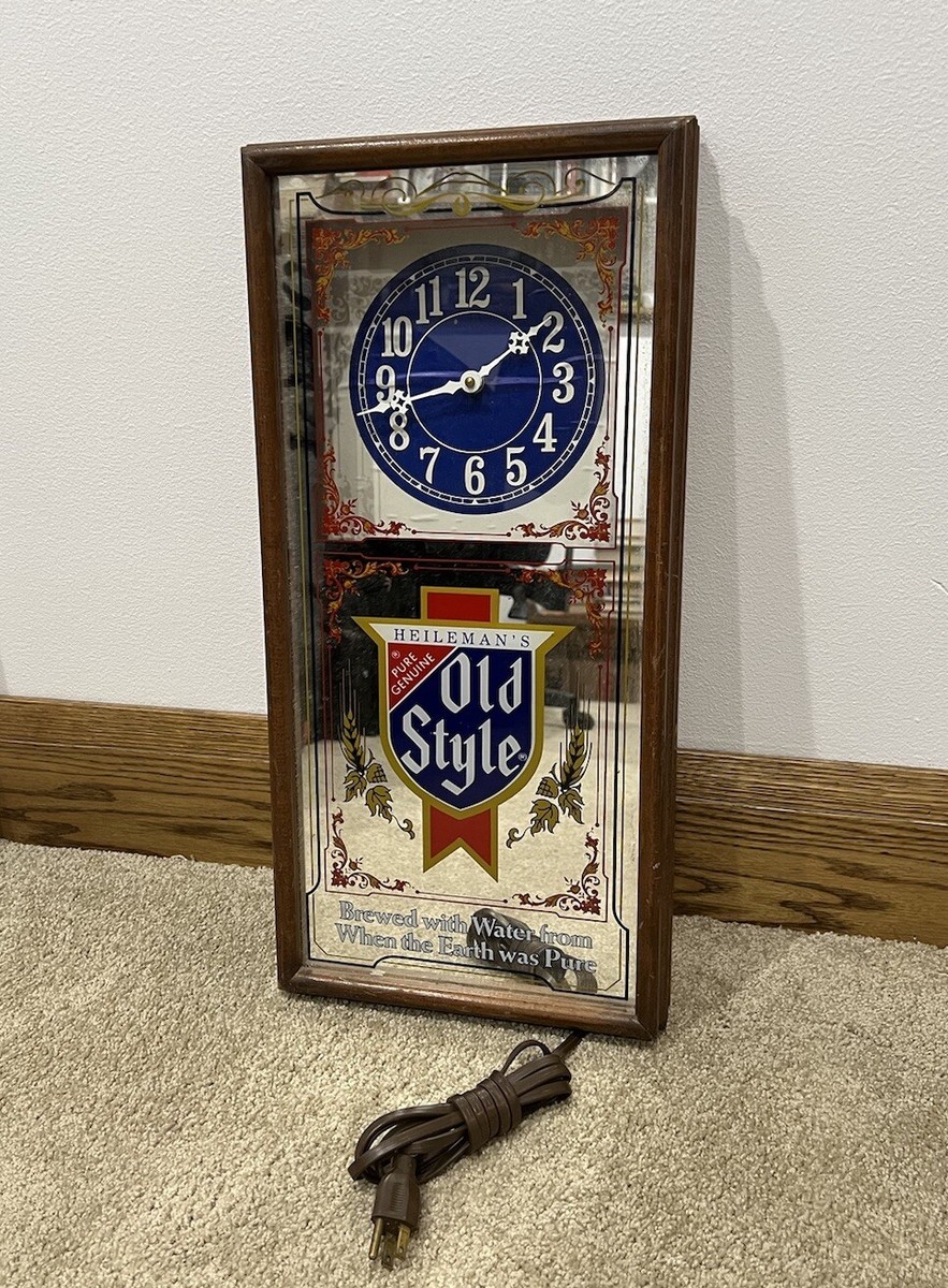 Heilemans Old Style Beer Clock Vintage Heilemans Old Style Beer