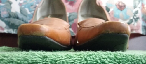 UNISA "ANYA" LEATHER TAN HIGH HEEL SHOES PUMPS SZ 9B - Picture 5 of 7