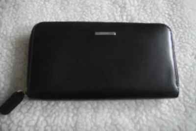 Picard Porto Ladies Zip Wallet Black Elegant Smooth Leather  7.5 x 4 