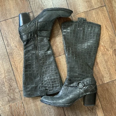 Born Black Croc Embossed Leather Tall Harness Boots Womens Size 8 Zip Heel #28B5
