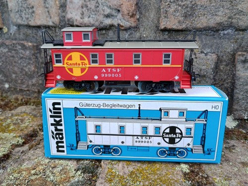 Märklin 4777 USA Caboose Santa Fe ATSF 999005 neuwertig in OVP | eBay.de