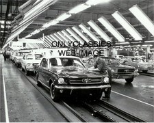 FORD FACTORY PREMIER 1964 MUSTANG ASSEMBLY LINE 8X10 PHOTO AUTOMOBILIA PONY CAR