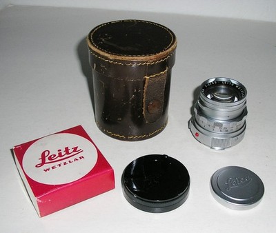 1959 Leitz Wetzlar Leica Summicron 1:2/50mm F2 Chrome Dual Range M Mount Lens