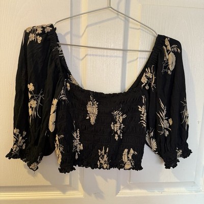 Urban Outfitters Black and Cream Floral Print Blouse Smocked Top Size Small