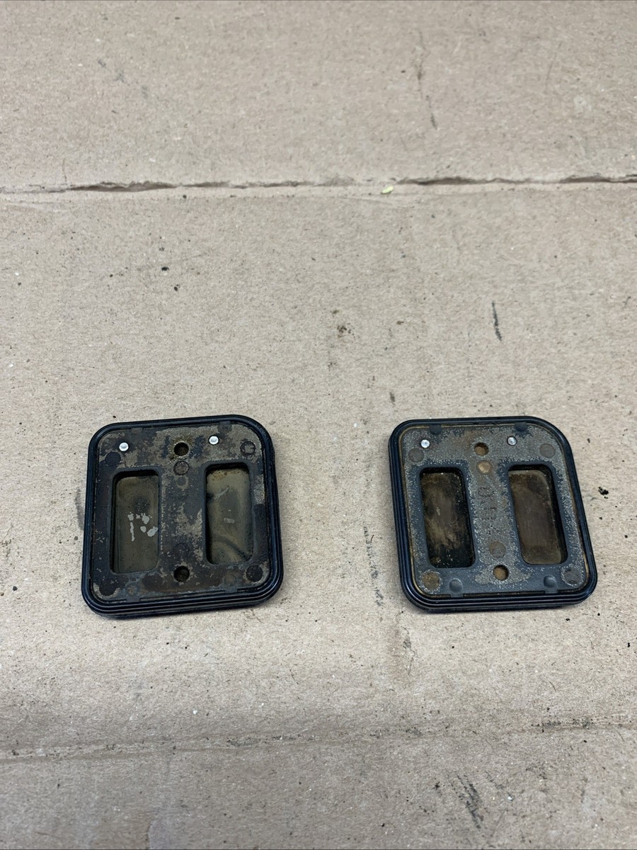 11-15 Kawasaki Ninja ZX-10R Cylinder Head Cover Reed Valve