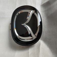 Mazda CX-5 KF Emblem Kühlergrill Kamera Halterung Grill Stoßstange Vorne