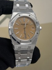 Audemars Piguet Royal Oak 15202BC.OO.1240BC.01 'Jumbo' Extra-Thin White Gold 2
