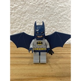 LEGO DC Super Heroes Batman 6858 Catwoman Catcycle City Chase 99% COMPLETE