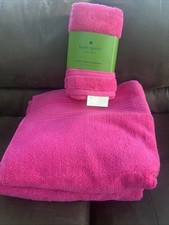 Fabrycznie nowy z metką Kate Spade Solid HOT PINK 2 ręczniki kąpielowe 2 ręce 4 szt zestaw bawełna 30" x 56"