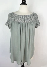 NWT Davi & Dani Elastic Lace Yoke Blouse LARGE Sage Relaxed Short Sleeve Top