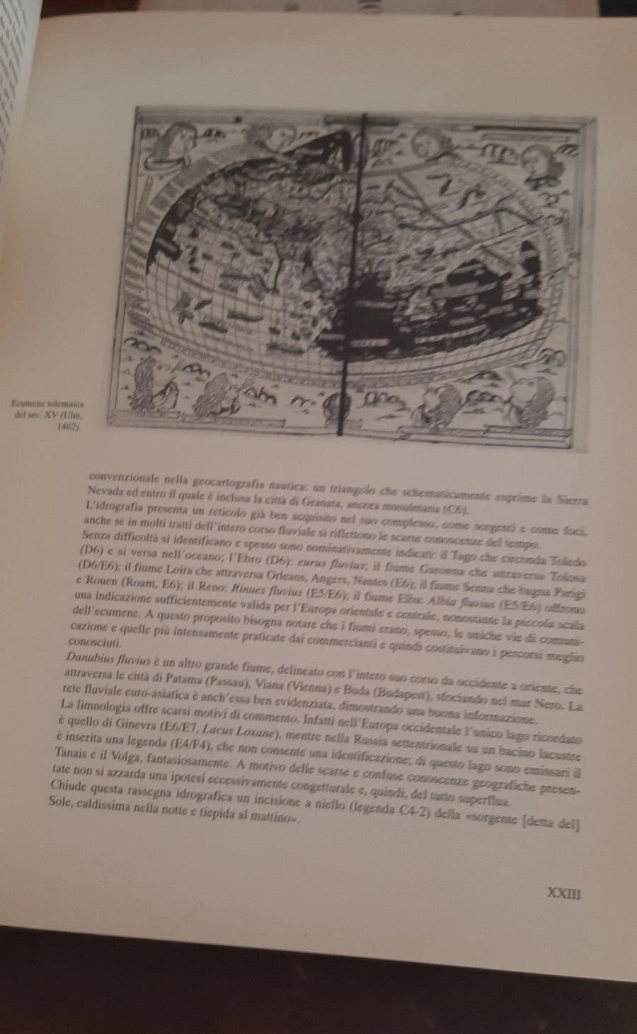 Foto 5 di 9