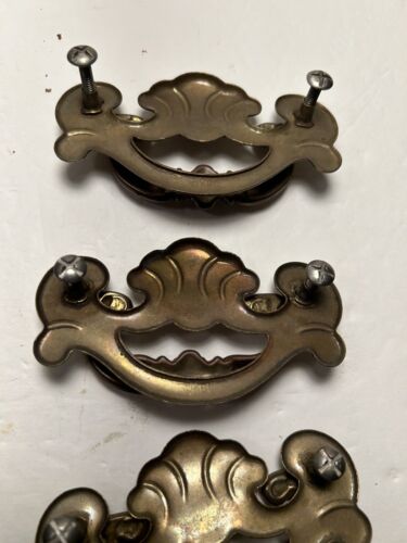 Lot Of 17 Vintage KBC2 Keeler Brass Co. Brass Dresser Furniture Drawer Pulls - Picture 18 of 19