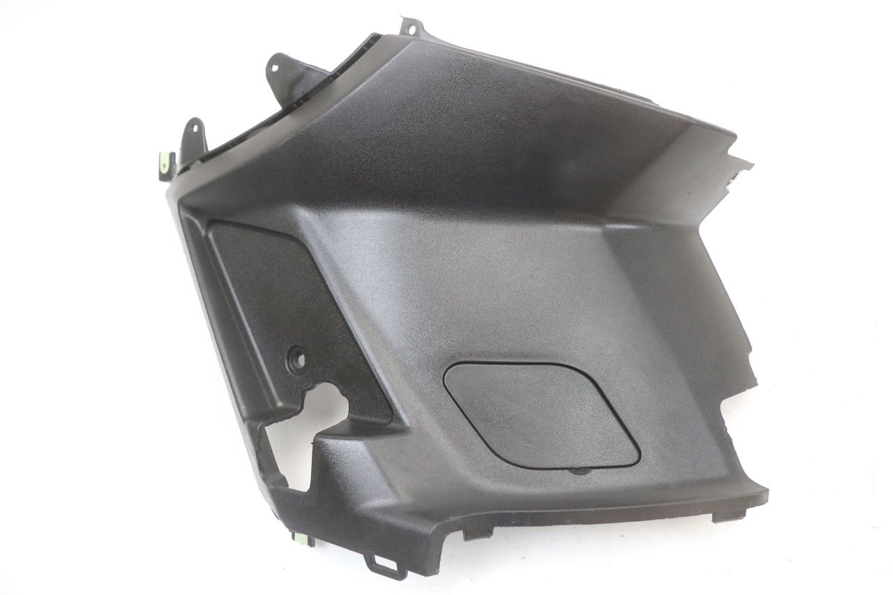 TAPA DEBAJO DEL ASIENTO DERECHO - PEUGEOT KISBEE 4T 50 (2010 - 2017)