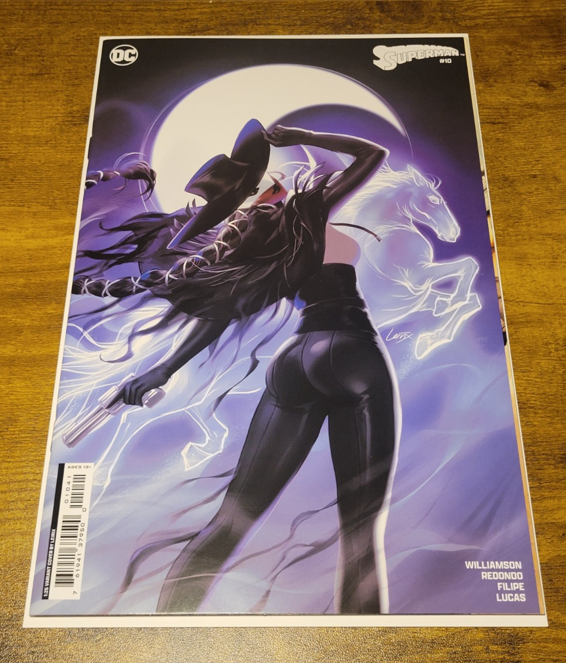 Superman #10 - Lesley ‘Leirix’ Li Variant (1:25) - Marilyn Moonlight Cover