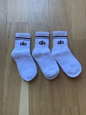 Alo Unisex Half-Crew Throwback Socks 3 Pack white