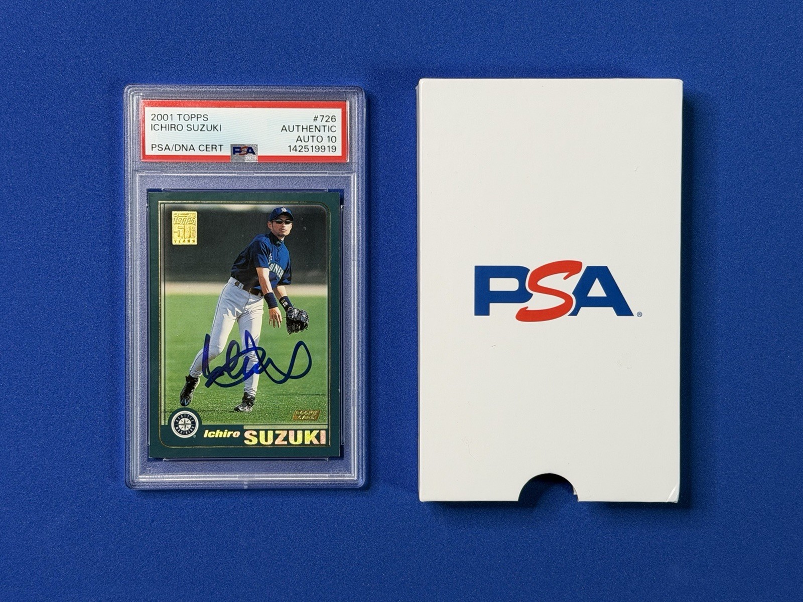 2001 Topps Baseball ICHIRO SUZUKI #726 RC *ON-CARD AUTO* GRADE PSA 10! 2 COAs! view 4