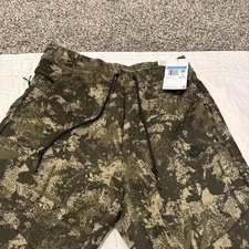 Nike Tech Fleece Camo Pants Medium Sweatpants HV5053-276 Slim Fit NWT $125