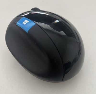 Microsoft Sculpt Ergonomic Mouse With USB Black