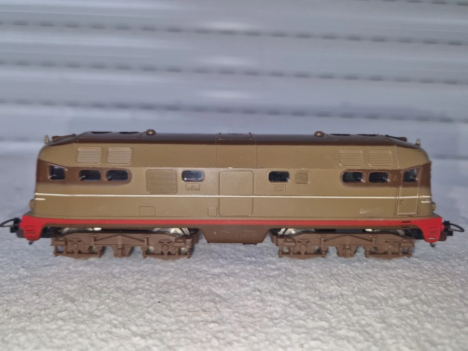 Lima H0 Locomotiva Diesel D342 4005 - Immagine 2 di 4