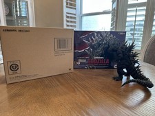 S.H.MonsterArts Godzilla 2000 Millennium Special Color Ver. Used, Good Con. 
