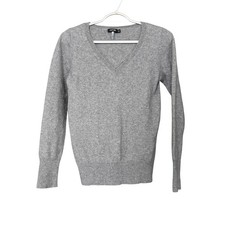 Apt 9 Women's size Medium 100 Cashmere V Neck Sweater Luxury Light Gray Soft