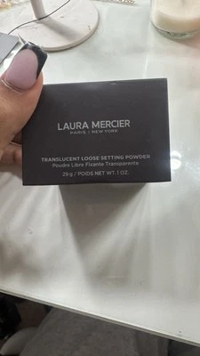 LAURA MERCIER Poudre libre fixante transparente TRANSLUCENT 29g - Photo 1/4