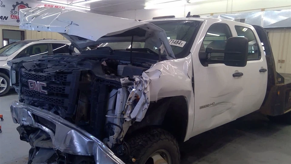 GMC Sierra 3500 2013 6.6L Transfer Case 7711 - Image 2 of 4