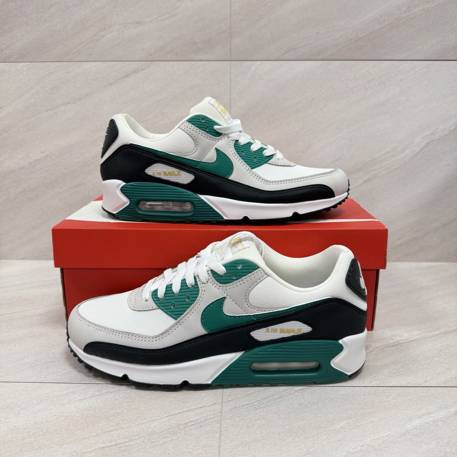 Size 8 - Nike Air Max 90 White Malachite Men’s Trainers FB9658 102