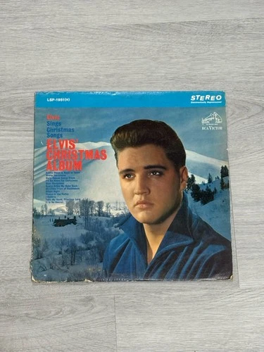 Elvis Presley - “Elvis’ Christmas Album” LP Vinyl LSP-1951(e) RCA Victor
