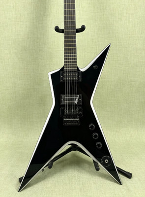 Ship US Washburn Dimebag Darrell Signature Electric Guitar - Black V-Shape Body
