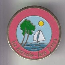 RARE PINS PIN'S .. TOURISME NAUTISME BATEAU VOILE SAIL LA BAULE LES PINS 44 ~DL