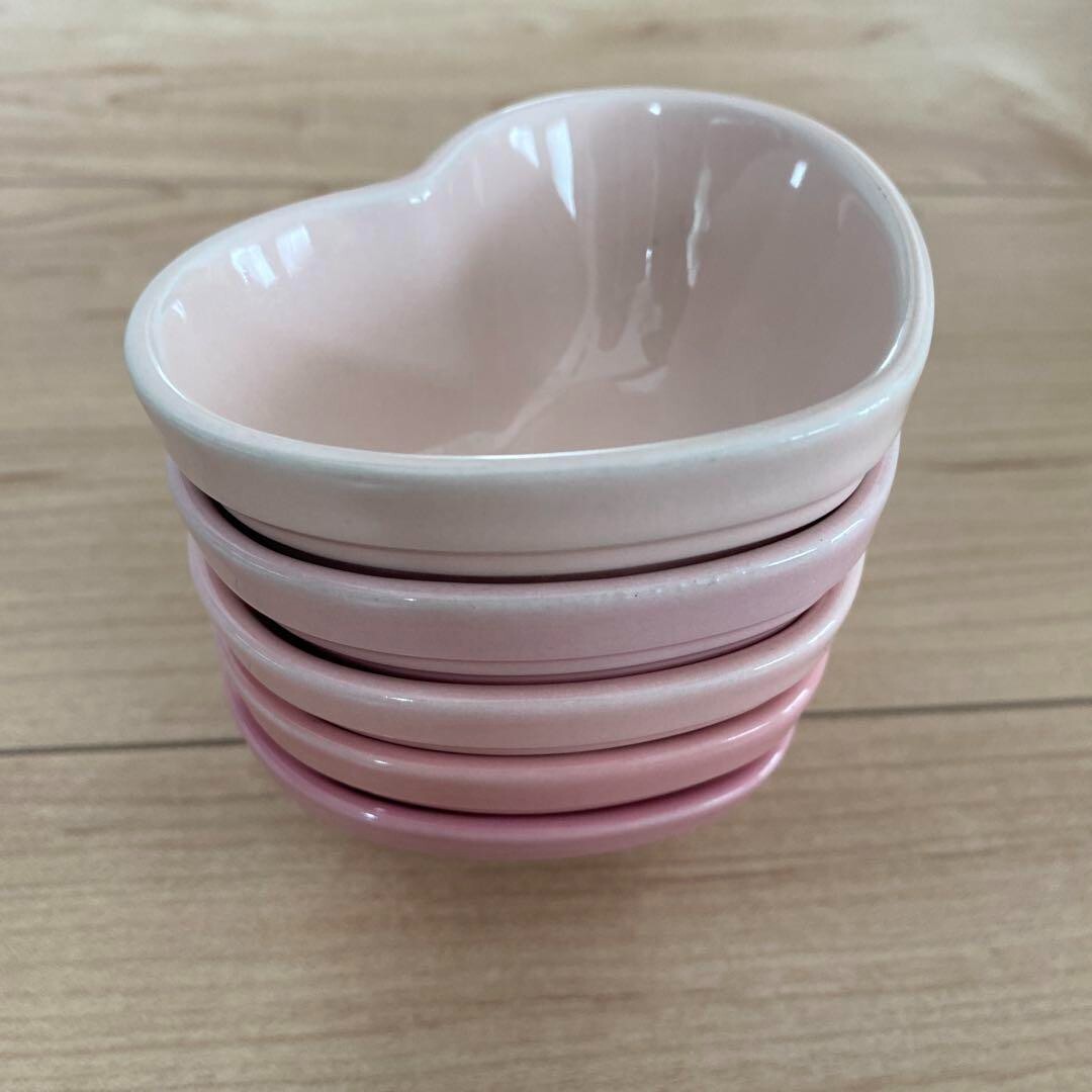 Le Creuset Mini Heart Bowl Pink Collection 5 Stoneware Gradient