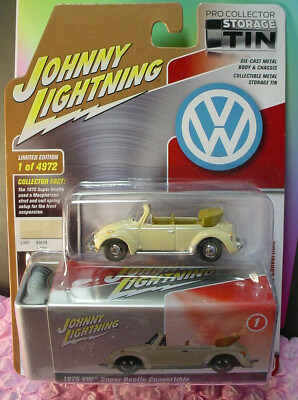 Johnny Lightning 1975 VW SUPER BEETLE CONVERTIBLE 1 Ivory volkswagen STORAGE TIN