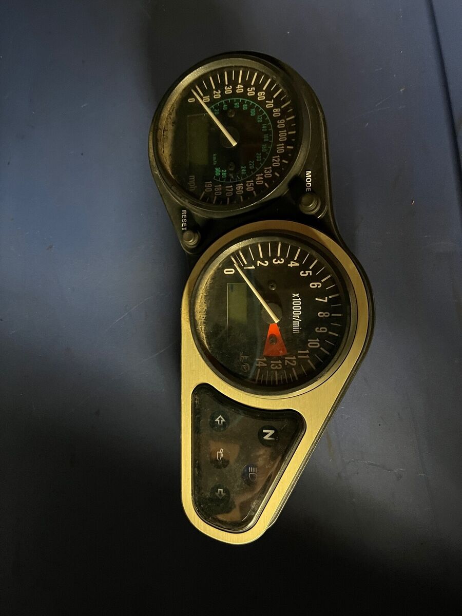 s-l1200.jpg s-l1200.jpg