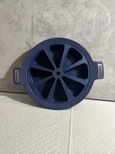 Zakarian by Dash K51568: 10" Silicone Wedge Baking Insert - Blue - Scones Muffin