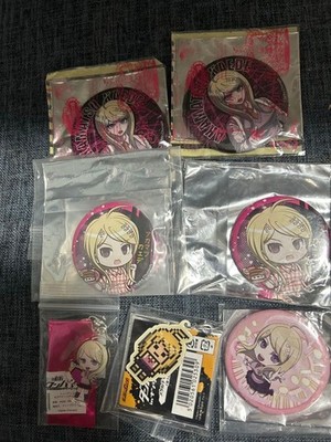 Danganronpa V3 Kaede Akamatsu Merchandise Set Trading Badges Keychains
