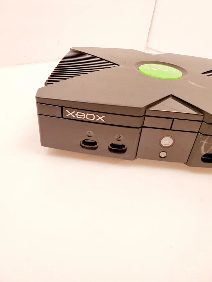 Original 1st Gen Microsoft Xbox Video Game System Console - Image 2 of 4
