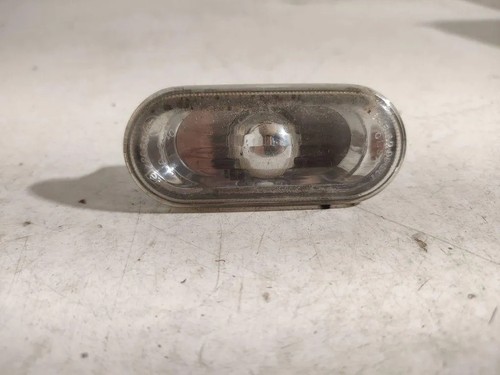 VW PASSAT B5 3B2 Kotflügelblinker vorne rechts 1j0949117 1.90 Diesel 31508749