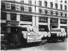 Truck,newsprint paper,Sunday Evening Times,Munsey Building,Washington DC,c1920