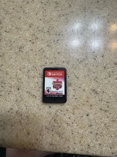 Nintendo Pokémon Shield Nintendo Switch Game Cartridge NTSC-U/C E-Everyone