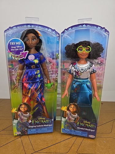 Disney Encanto Singing Isabela And Mirabel Madrigal Fashion Dolls Set Of 2 NEW - Picture 1 of 23